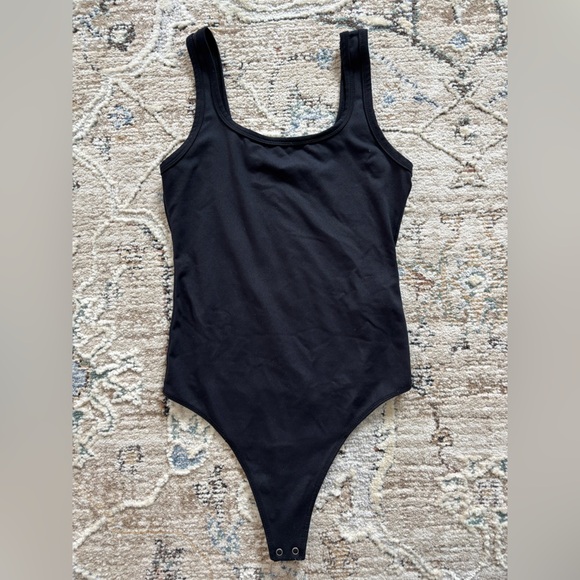Abercrombie & Fitch Bodysuit‎ in Black Women's Size XS - Picture 1 of 3